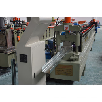 Hersteller Direct Vollautomatische K-Style Gutter Roll Formmaschine